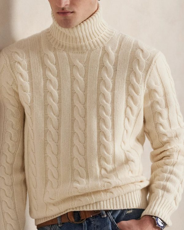 ケーブルニットのイメージ