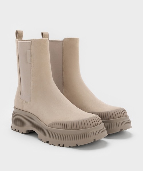 チャールズ & キース(CHARLES & KEITH) Darra ダラ フェイクスエードリジッドソールチェルシーブーツ