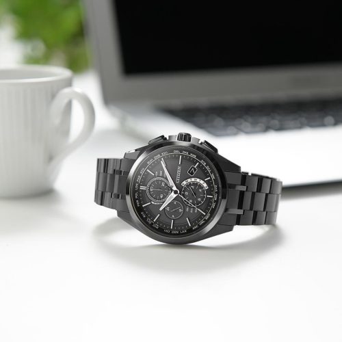 クロノグラフのおすすめ20選。30万円以上の高級なモデルもご紹介