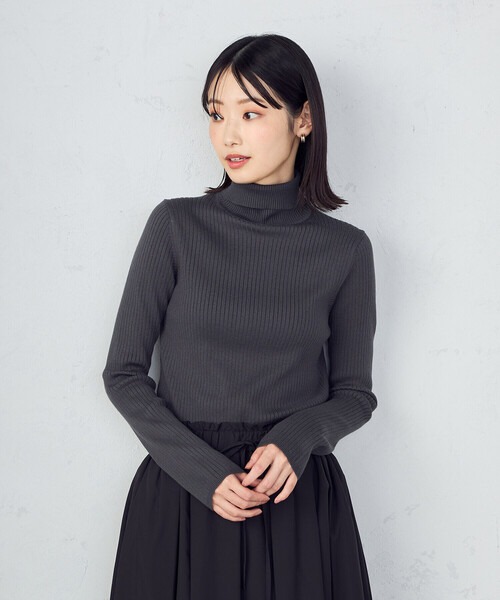 コムサイズム(COMME CA ISM) ベーシック タートルネックリブニット