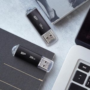 USBメモリのおすすめ20選。大容量データのバックアップ用としても便利