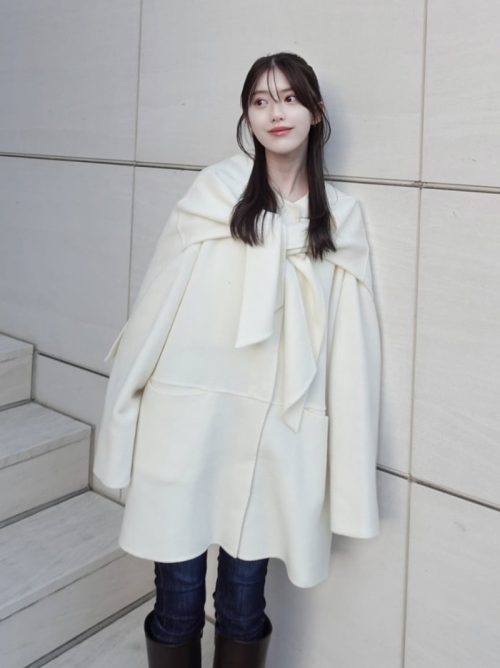 フレイアイディー(FRAY I.D) マフラー付ノーカラーリバーミドルコート