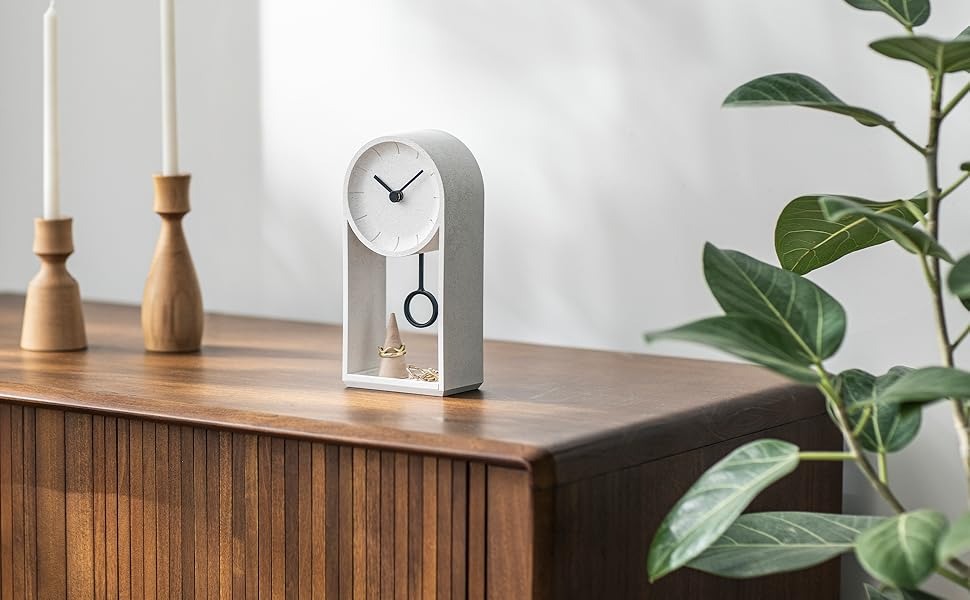 おしゃれな置き時計のおすすめ27選。北欧風のアイテムやデジタルタイプ