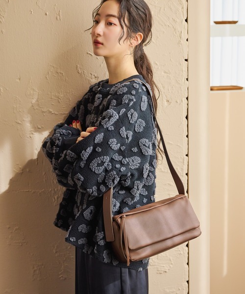 ニコアンド(niko and...) オリジナルレザーフラップポケットショルダーバッグ