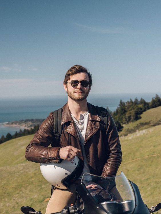 バイク用サングラスのおすすめ15選。おしゃれなモデルもご紹介