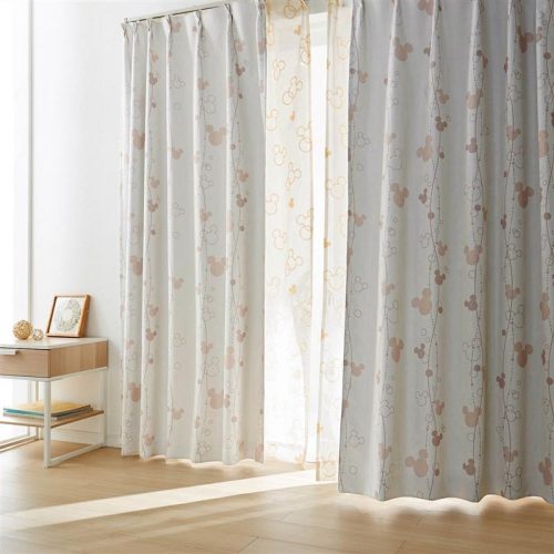 ベルメゾン このさりげなさが絶妙。遮光カーテン「ミッキーモチーフ」