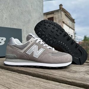 ニューバランスのスニーカーおすすめ19選。人気モデルもご紹介