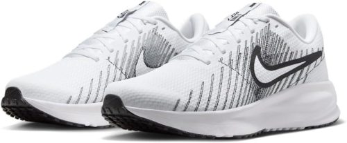 ナイキ(NIKE) ラン デファイ HM9594