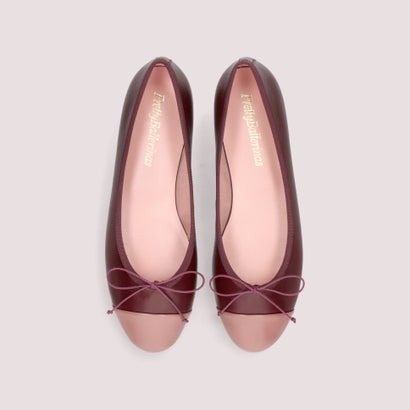 プリティ・バレリーナ(Pretty Ballerinas) ニコル キャップトゥ バレエシューズ