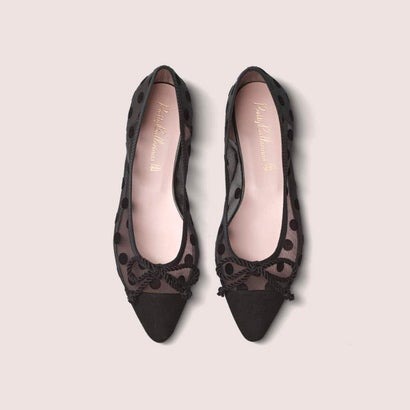 プリティ・バレリーナ(Pretty Ballerinas) タイラ キャップトゥ チュール バレエシューズ