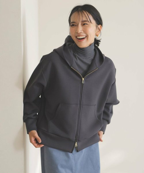 アンフィーロ(UNFILO) BEAUTY FORM JERSEY ZIPパーカー