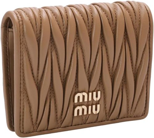 ミュウミュウ(Miu Miu) マテラッセレザー 折り財布