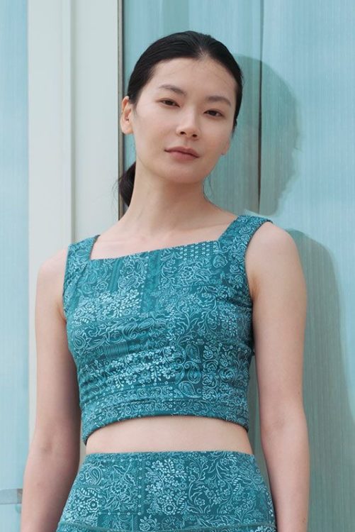 レディースファッションのイメージ