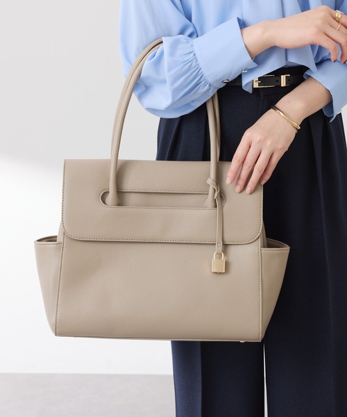 パピヨネ(PAPILLONNER) ベーシックフラップトートバッグ セレモニー