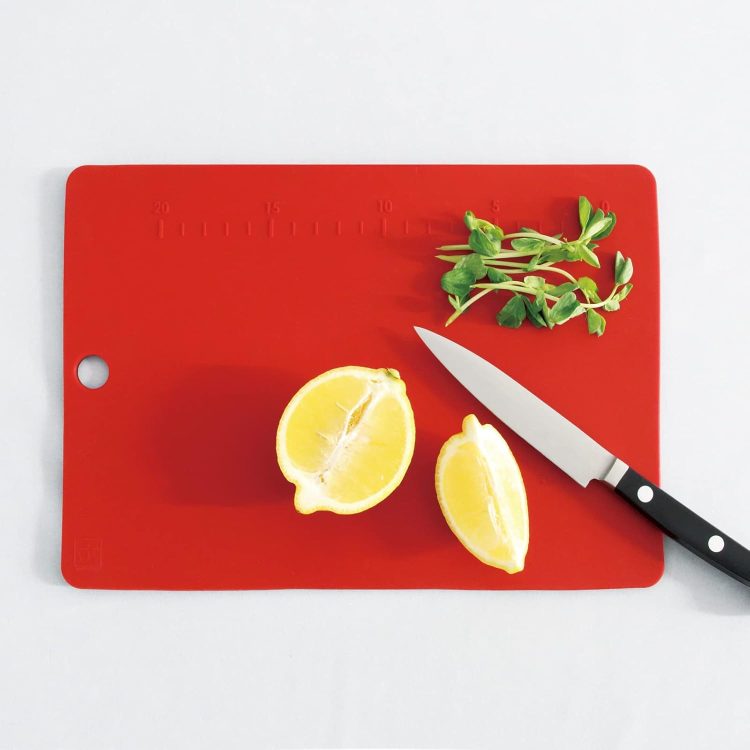 まな板のイメージ