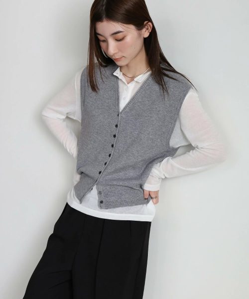 セレクトモカ(select MOCA) コンパクトVネックニットベスト