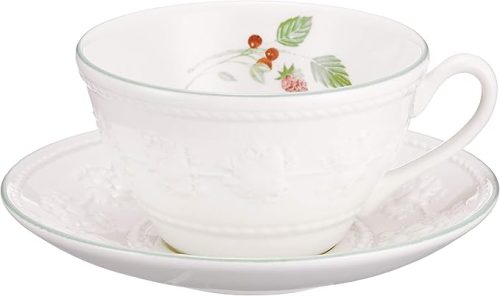 ウェッジウッド(WEDGWOOD) フェスティビティ ラズベリー ティーカップ&ソーサー 1053996