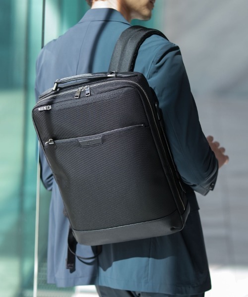 ビジネスリュックのイメージ