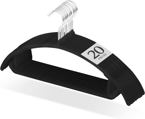 チチロバ(TITIROBA) ハンガー すべらない かたくずれ防止 スリム 軽量 ベルベット製
