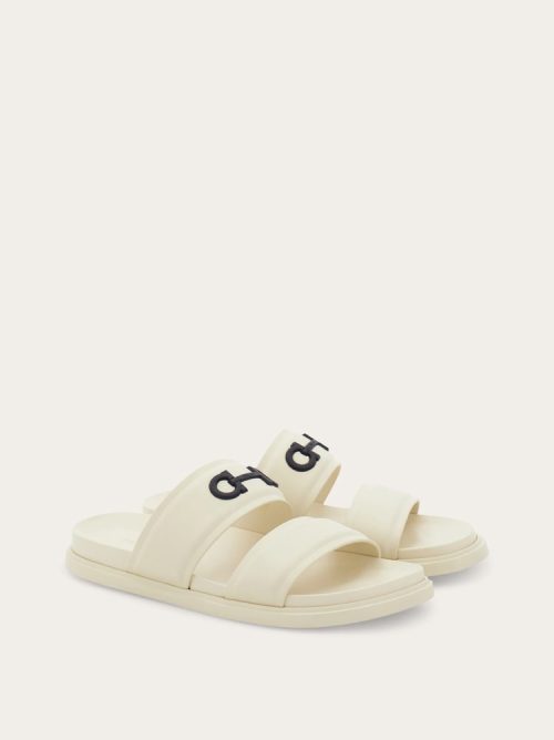 フェラガモ(FERRAGAMO) ダブルストラップサンダル