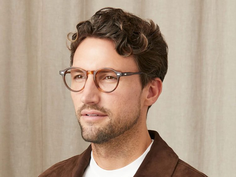 眼鏡(メガネ)のイメージ