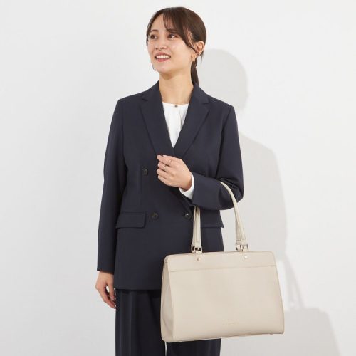 コナカ NATURAL BEAUTY 4釦1掛けダブルジャケット