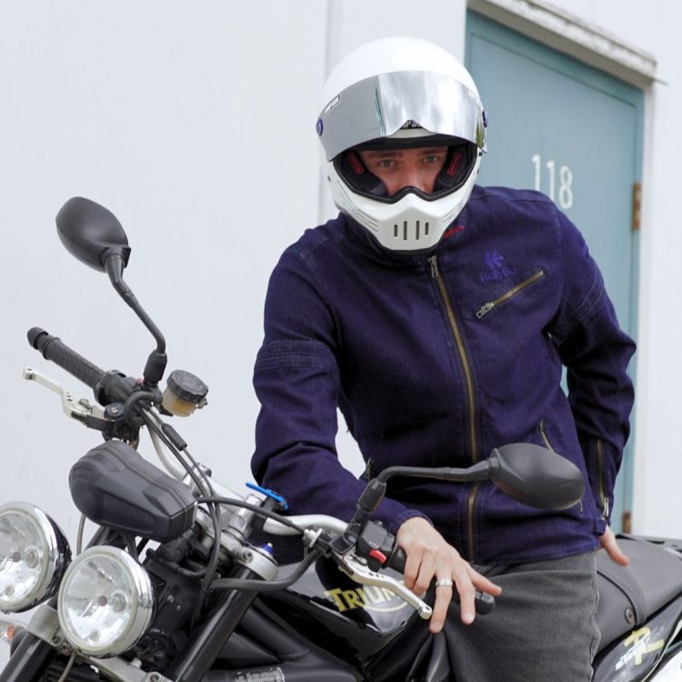 バイク用品のイメージ