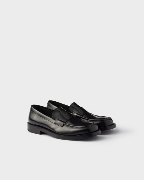 プラダ(PRADA) ブラッシュドレザー ローファー