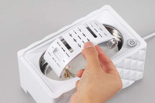 付属品をチェック