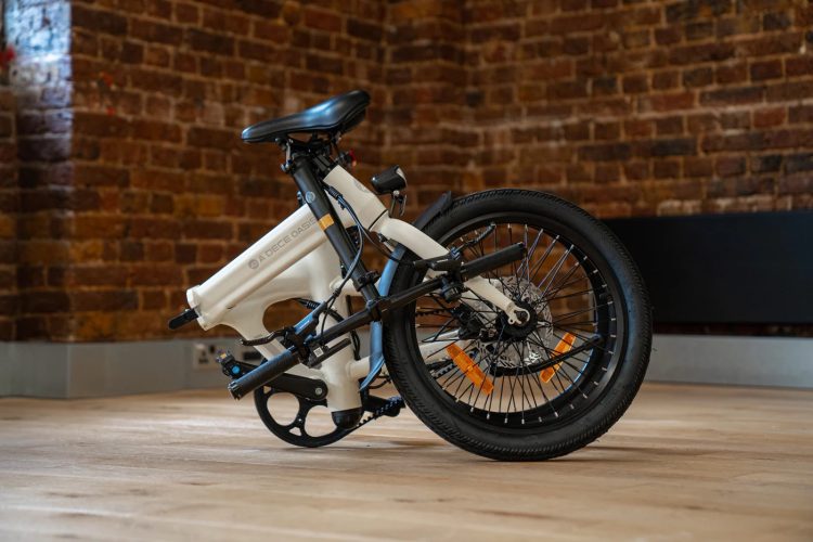 折りたたみ自転車のイメージ