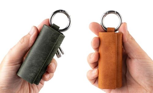 ベルトループやバッグに取り付けて手ぶらに