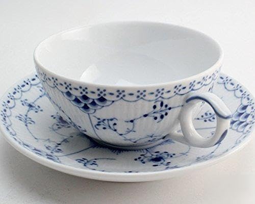 ロイヤルコペンハーゲン(Royal Copenhagen) ブルーフルーテッド ハーフレース ティーカップ&ソーサー 1017206