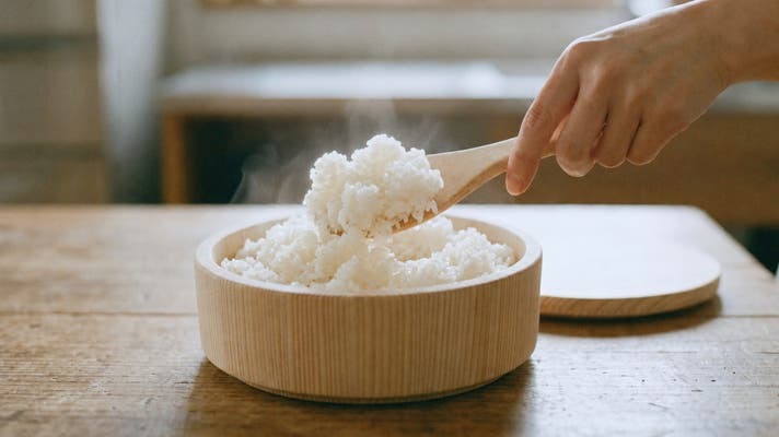 木製なのにレンジ対応！お弁当としても使える木製おひつ「KINOKA」