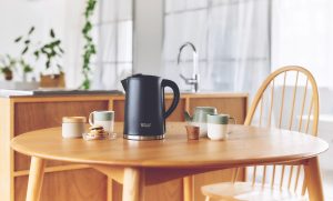 おしゃれな電気ケトル17選。スタイリッシュなデザインの製品もご紹介