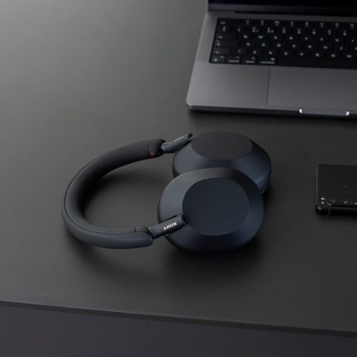 ヘッドホンはメーカーごとに音の傾向や特性が違う