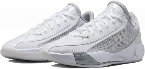 ナイキ(NIKE) ルカ .77 PF HF0819