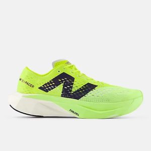 ニューバランスのランニングシューズおすすめ15選。初心者向けモデルもご紹介