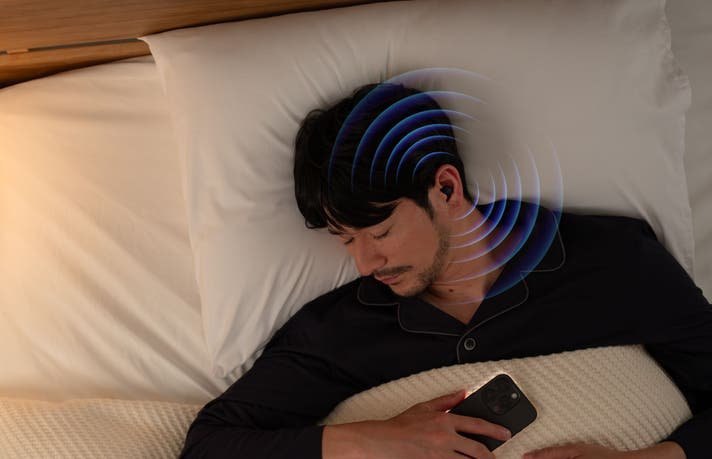 自分だけの夜に浸れる！final発の夜用イヤホン「ZE500 NYUMIN」