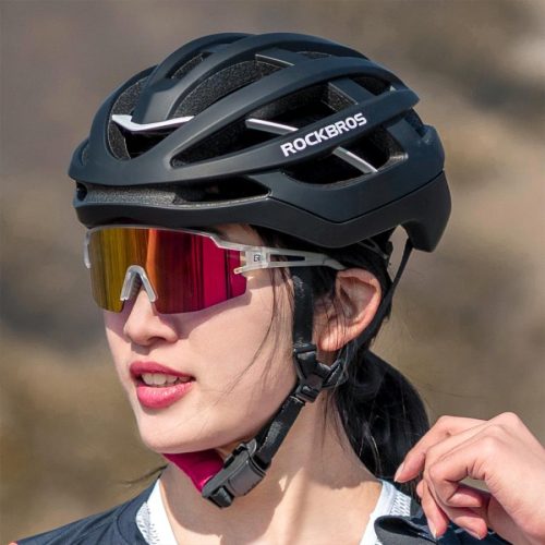 ロードバイク用ヘルメットの着用は義務?