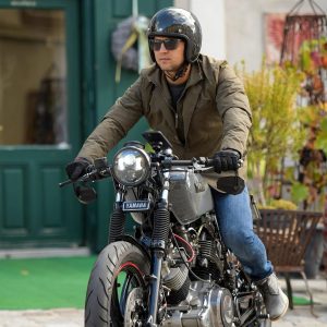 バイク用スマホホルダーのおすすめ15選。しっかり固定できるタイプもご紹介