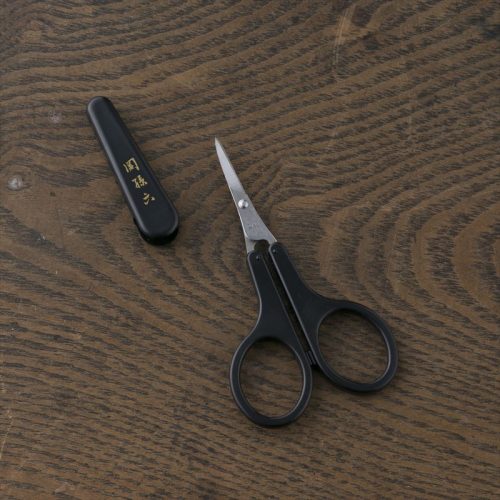 1本ずつカットするなら刃先がストレートなモノ