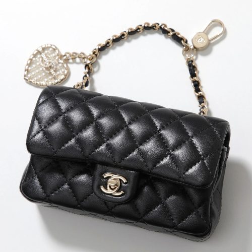 シャネル(CHANEL) ミニバッグ クラシック マトラッセ