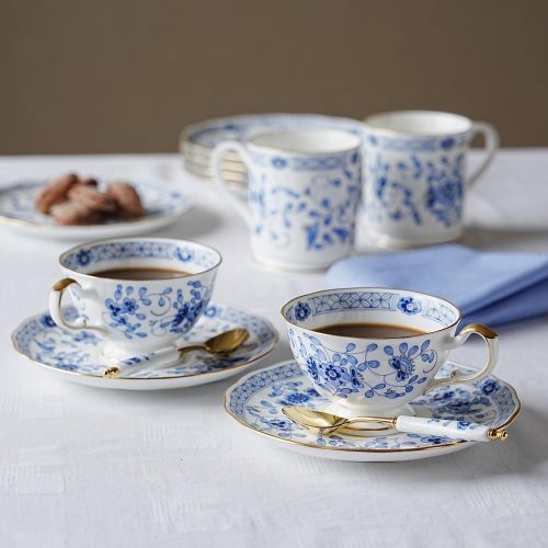 ティーカップとコーヒーカップの違いとは?