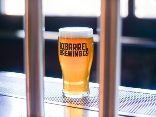 なぜビールは飲みにくいの?