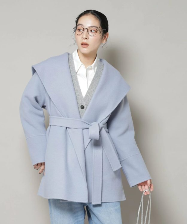 レディースファッションのイメージ